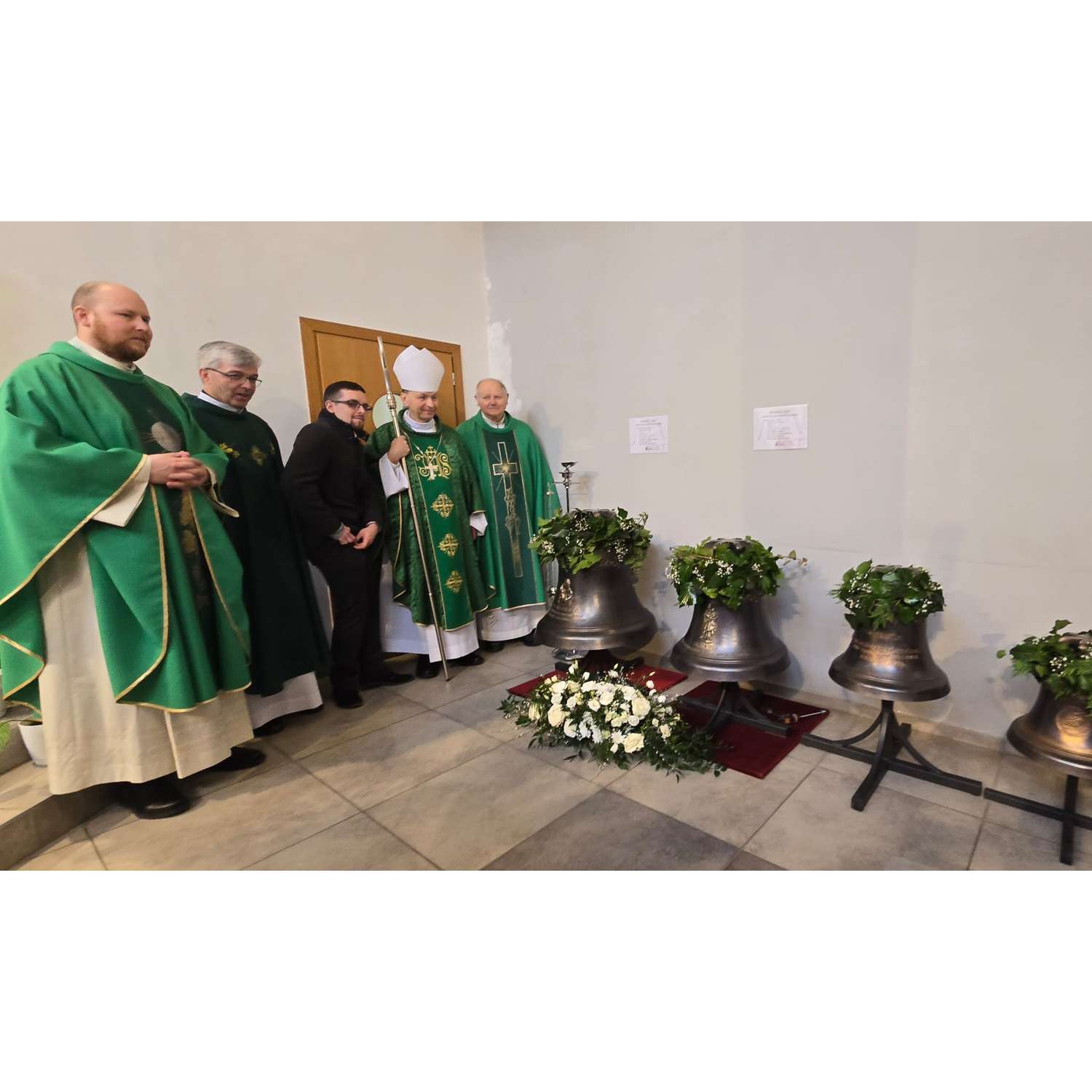 SRDCE AKO ZVON SRDCE AKO ZVON